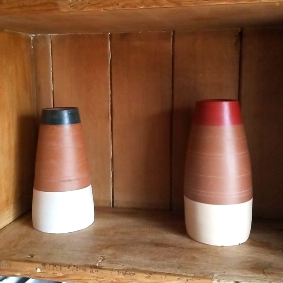 - - West elm pottery - Picture 1 of 3